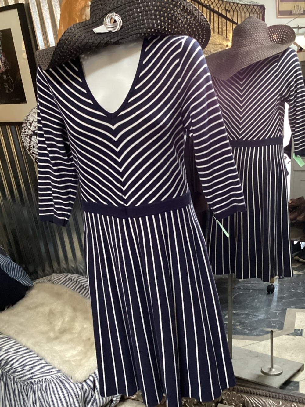 Striped V-Neck Midi Dress in Navy and White. 3/4 slv.
